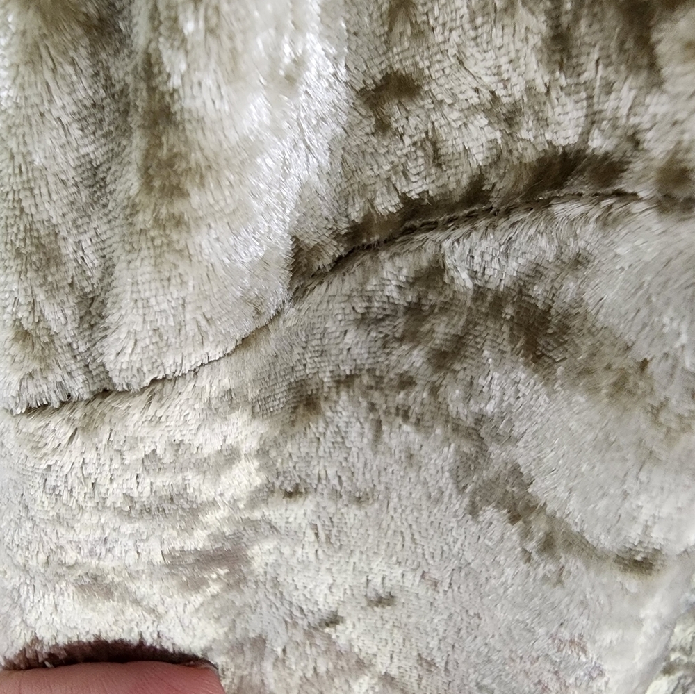 Vince Olive Green Velvet Midi Dress - Picture 6 of 10